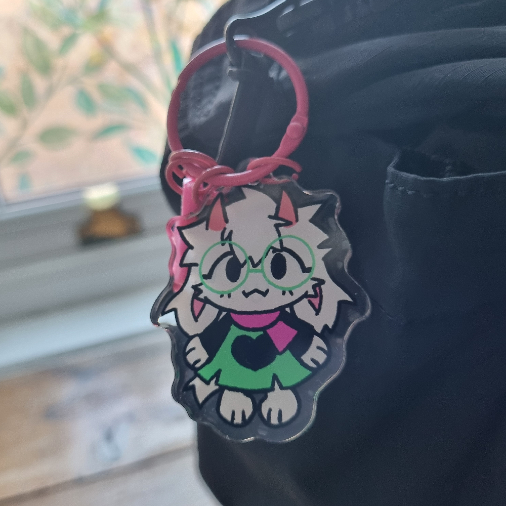 tiny ralsei epoxy acrylic keychain