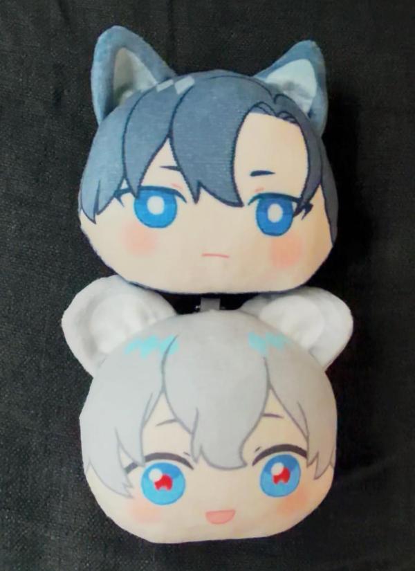 Forrest and Gray Mochi Plush Sets
