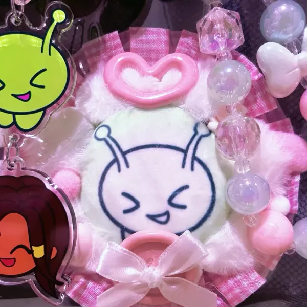 Mooncake - Plush Badge | Final Space