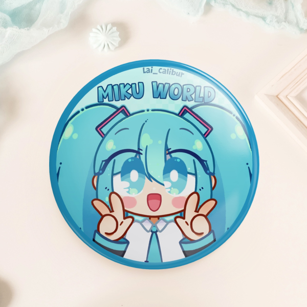 Hatsune Miku Button Pin