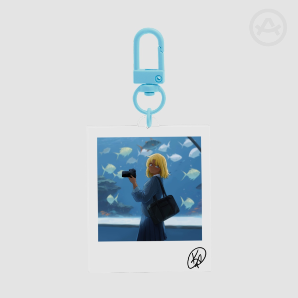 Iwasaki Hibiki Photograph Keychain