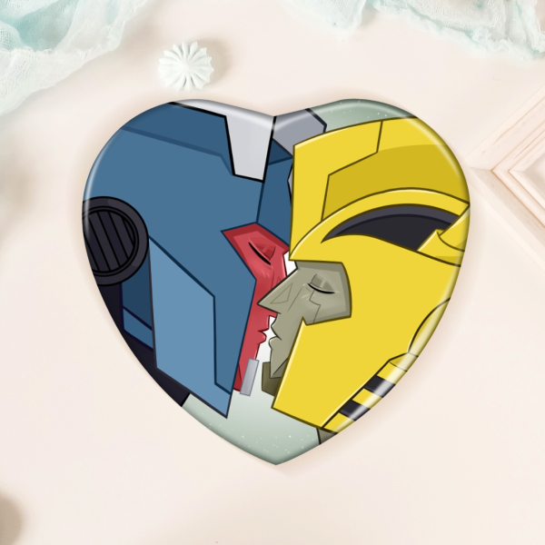 Breakbee Kiss Heart Button