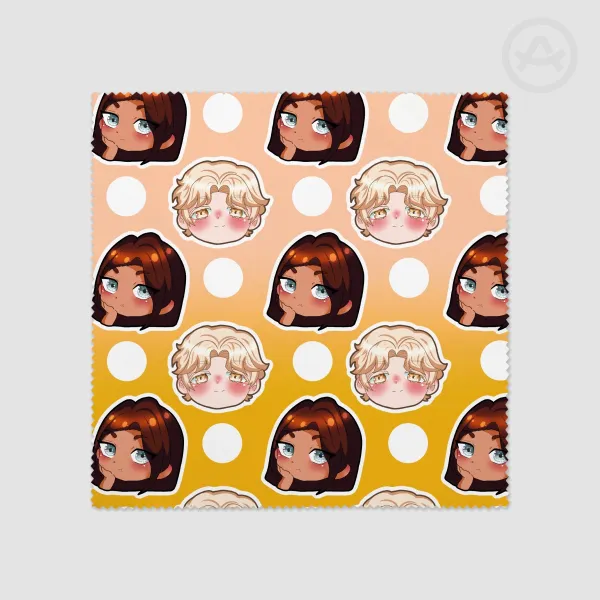Hyuna and Luka glass cloth