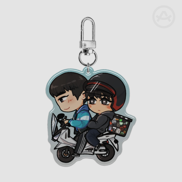 shse scooter - epoxy acrylic keychain