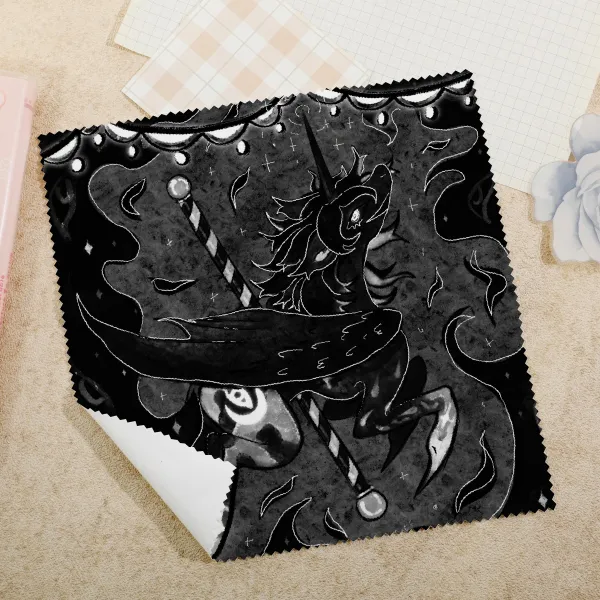 Moony Caroussel Glass Cloth