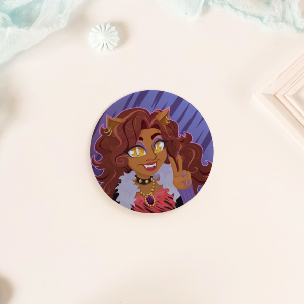 Clawdeen Pin