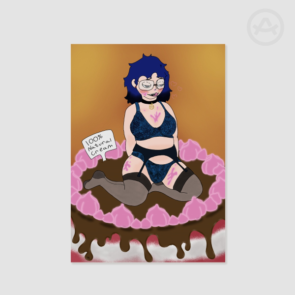 Luna Cake Pinup