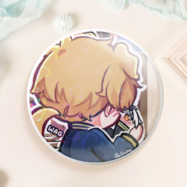 Blushing Nirei Badge