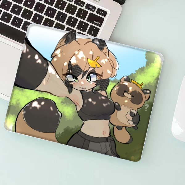 GINKO & KICHI SELFIE SMALL MOUSE PAD