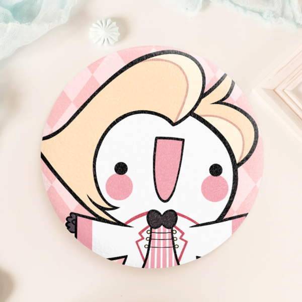 Squishy Lulu Pin (M)