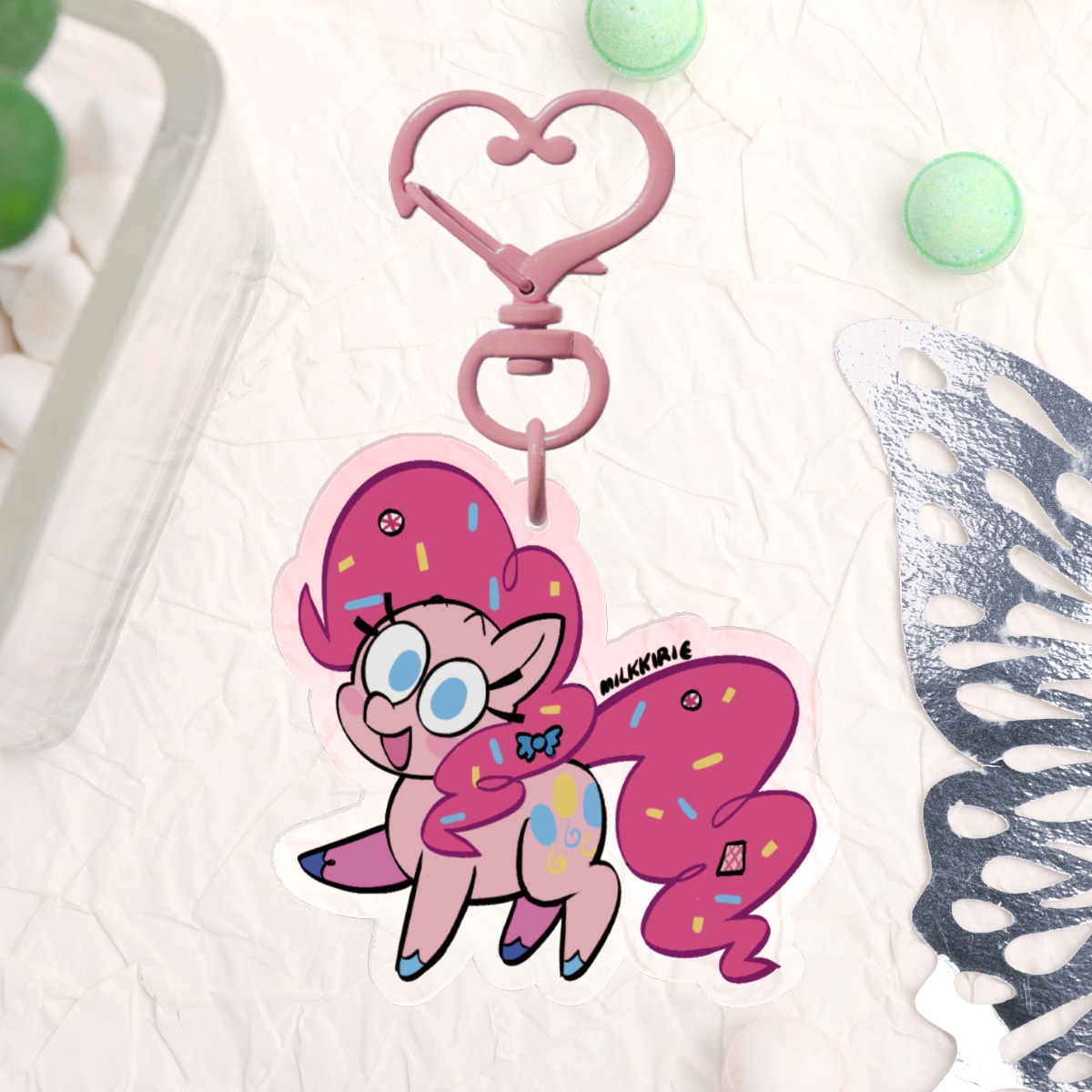 PINKIE PIE ACRYLIC KEYCHAIN