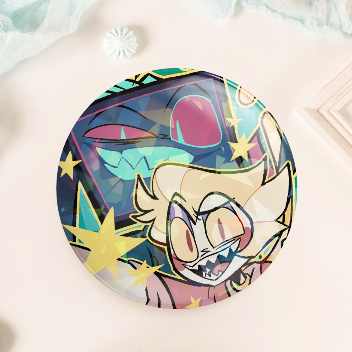 It’s A King Thing (StaticApple Sitcom AU) Selfie Pin