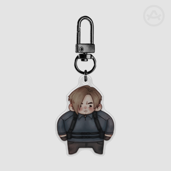 MINI VER Leon Carrying Grace + Emily Epoxy Clear Acrylic Keychain