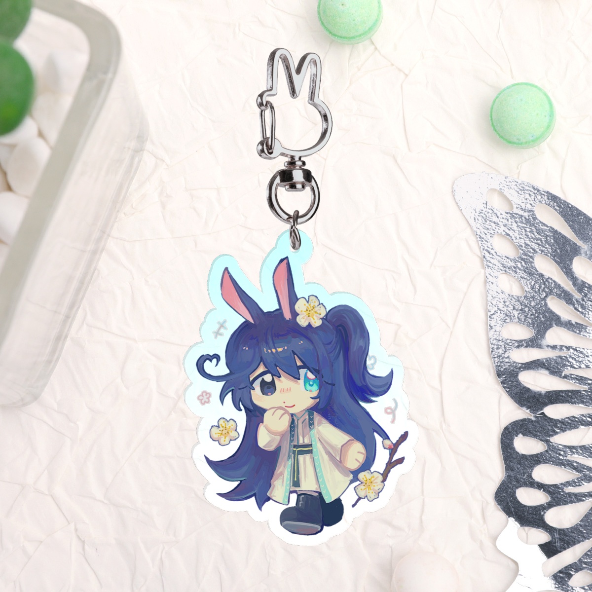 Hong Lu bunny keychain