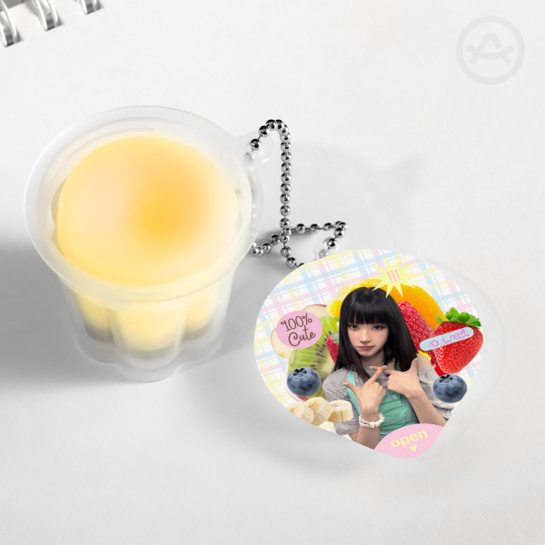 ILLIT yunah 'mixed fruits' pudding keychain