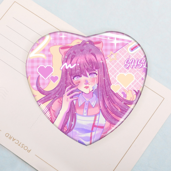 Mikan Tsumiki Heart Shape Holographic Badge