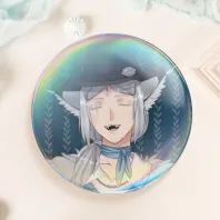 Smiling Akatius - Round Holo Badge