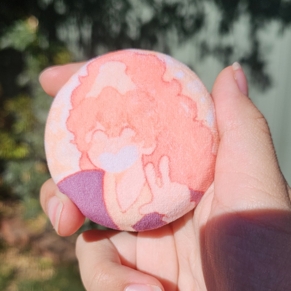 Quan Yizhen Plush Button