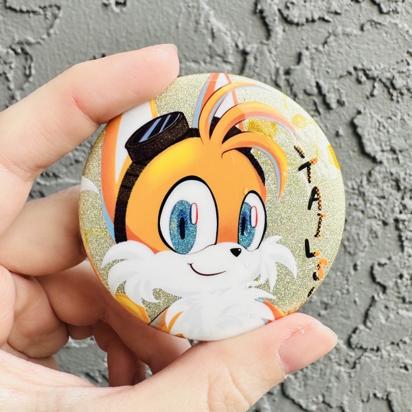 Tails Button Badge