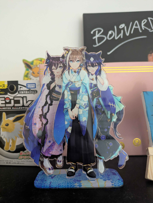 V Sisters Triple Standee