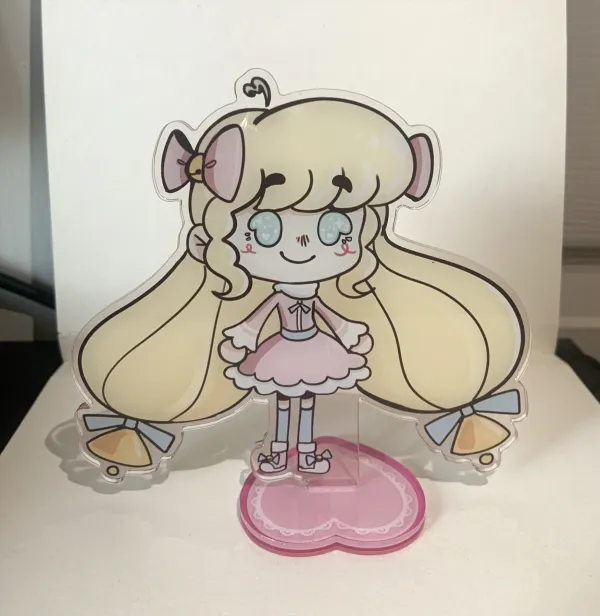 Phoenica Standee