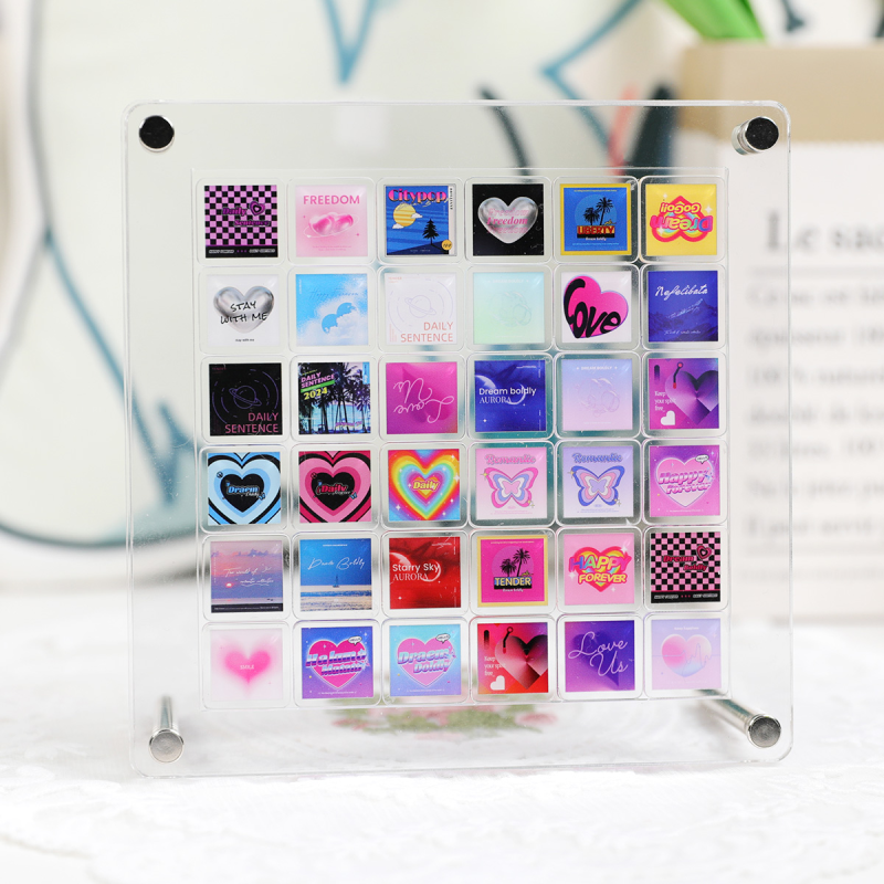 Custom Acrylic Shaker Charm Stands